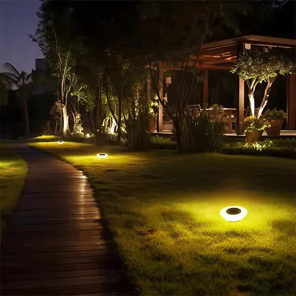 rust-proof-solar-outdoor-lights-41191698_6.jpg